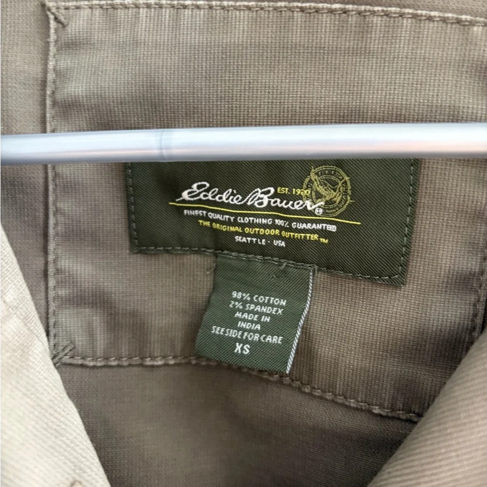 Eddie Bauer Women's Utility Jacket - Picture 2 of 2